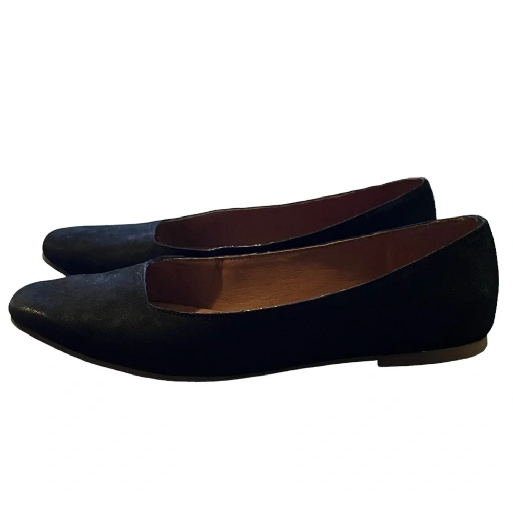 Lucky Brand Women’s Suede Flats